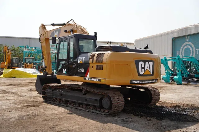 CAT 323D3 Crawler Excavator 2020 | Al Marwan