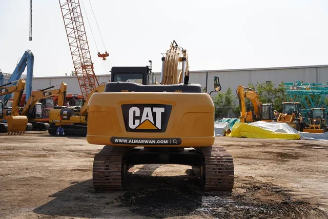 CAT 323D3 Crawler Excavator 2020 | Al Marwan
