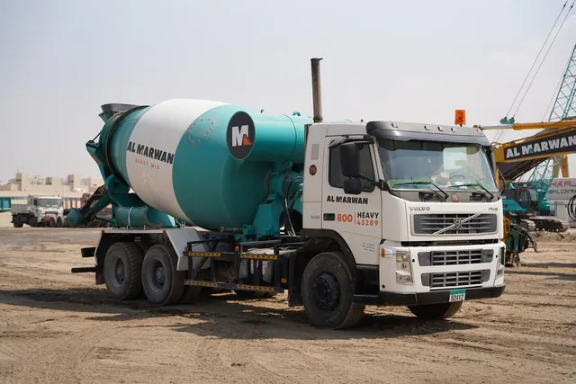 Volvo FM9 Concrete Mixer Truck 2004 | Al Marwan