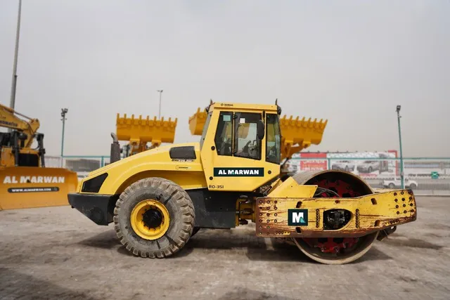 2014 Used Bomag BW 226 DH-4 Single-Drum Roller