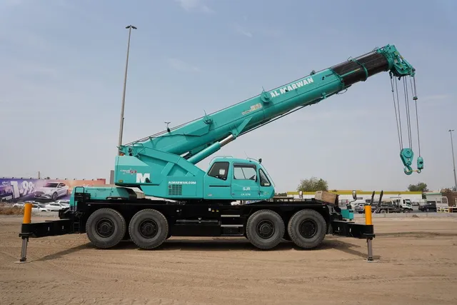Used 2012 Tadano GR600N-2 Mobile Crane | Al Marwan