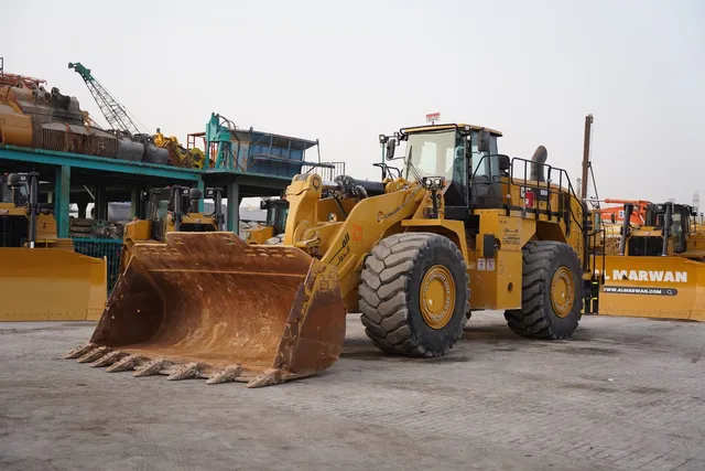 Rent Large 53-Ton Wheel Loaders | Al Marwan
