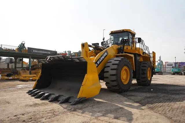 Rent Large 116-Ton Wheel Loaders | Al Marwan