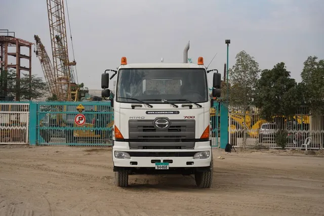 2021 Hino 700 6x4 Water Truck | Al Marwan