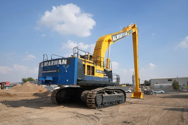 2001 Komatsu PC1600 Track Excavator Rear Right View - EX-0238