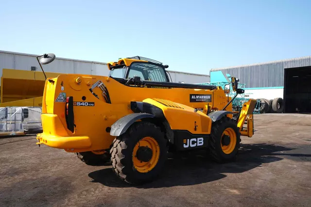 2022 JCB 540-170 Telescopic Handler Right Backside Image