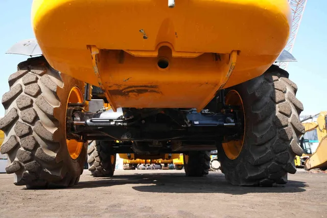 2022 JCB 540-170 Telescopic Handler Undercarriage Image