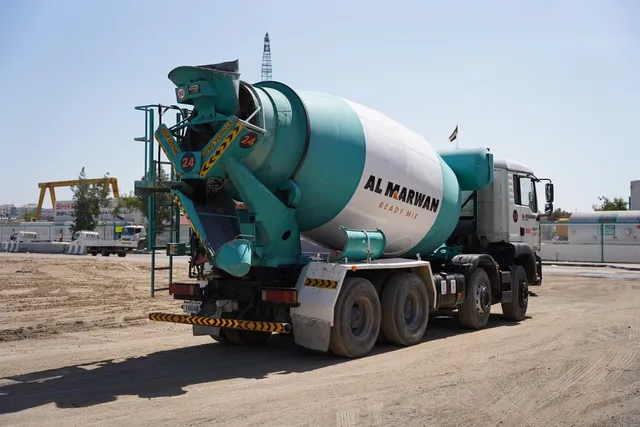 2005 Used MAN TGA 41.360 8X4 Concrete Mixer Truck Cement Mixing