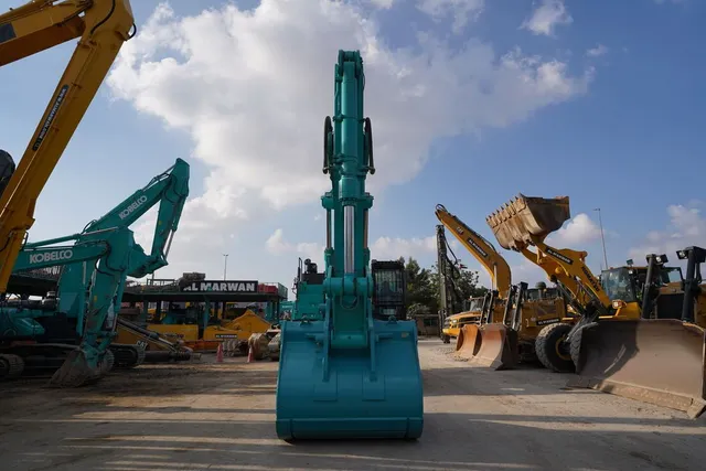New Kobelco SK850LC Crawler Excavator | Al Marwan