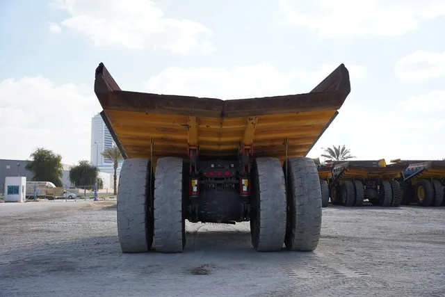 Rigid Dump Truck Komatsu 2017 HD785-7 RD-0531 | Al Marwan