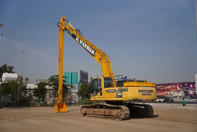 Komatsu PC450LC-8 Long Boom Excavator 2016 | Al Marwan