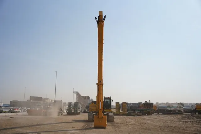 Komatsu PC450LC-8 Long Boom Excavator 2016 | Al Marwan