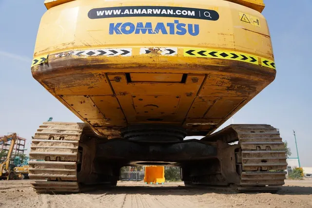 Komatsu PC450LC-8 Long Boom Excavator 2016 | Al Marwan
