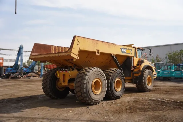 Used 2015 Volvo A40F Articulated Dump Truck | Al Marwan