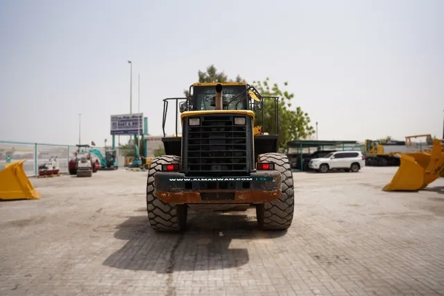 Used Komatsu WA470-6 Wheel Loader 2016 | Al Marwan