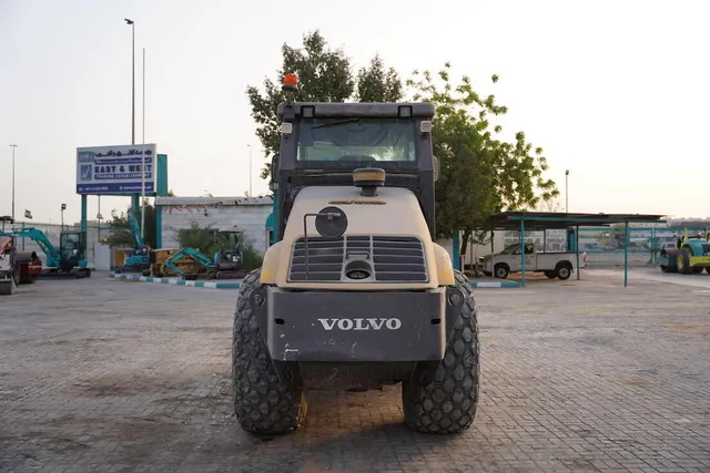 2010 Used Volvo SD130D Single-Drum Roller