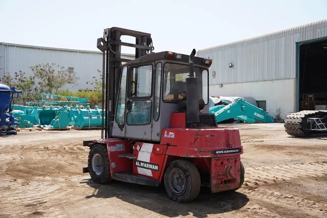 Used Kalmar DCD55-6H Forklift 2003 | Al Marwan