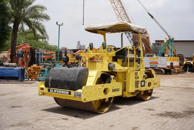 Used 2007 Sakai SW800 Double Drum Roller | Al Marwan