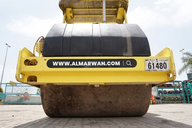 Used 2007 Sakai SW800 Double Drum Roller | Al Marwan