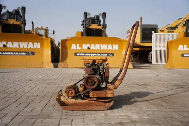 Used 2002 Sakai PC100 Plate Compactor | Al Marwan