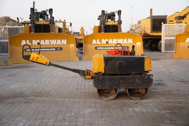 Used Sakai HV51ST Walk-Behind Roller 2005 | Al Marwan