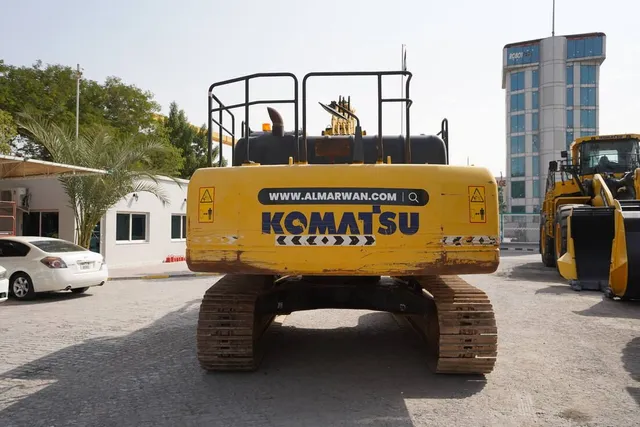 Used Komatsu PC350LC-8 Track Excavator 2016 | Al Marwan