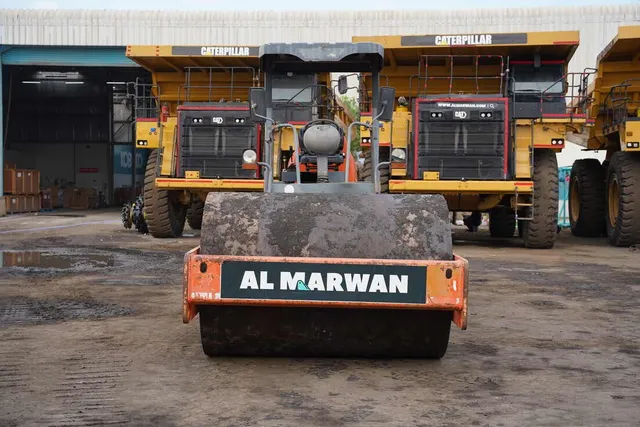 Used Hamm 311D Single Drum Roller 2012 | Al Marwan