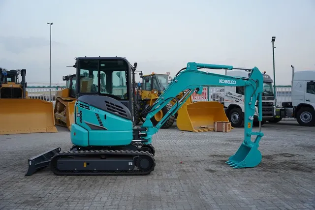 New Kobelco SK35-6 Mini Excavator | Al Marwan