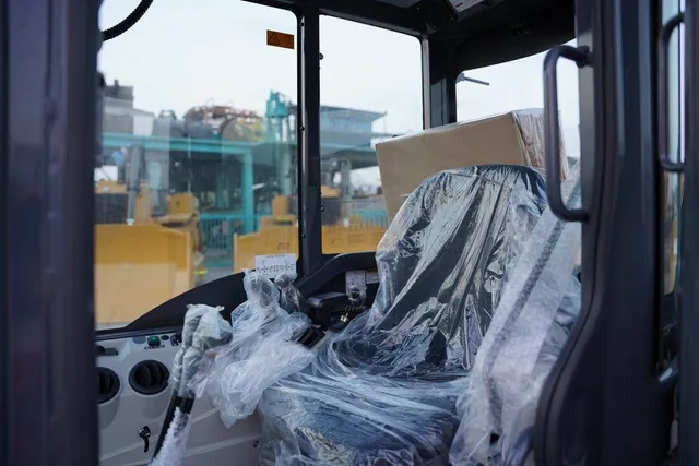 New Kobelco SK35-6 Mini Excavator | Al Marwan