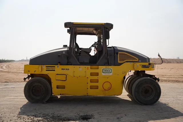 Buy this Dynapac CP275 Pneumatic Tire Roller | Al Marwan