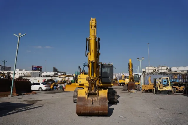 Used 2016 Komatsu PC350LC-8 Track Excavator | Al Marwan