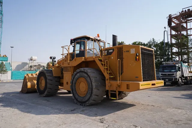 Used Caterpillar 988H Large 50-Ton Wheel Loader