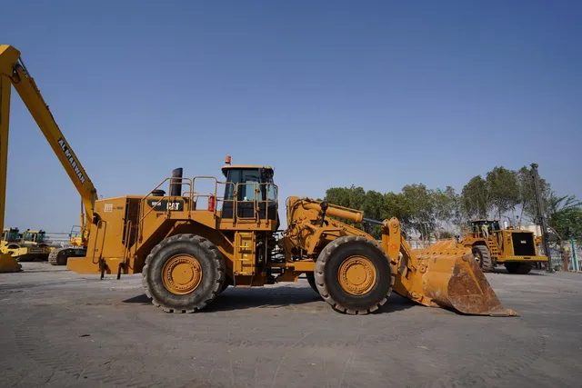 Used Caterpillar 988H Large 50-Ton Wheel Loader