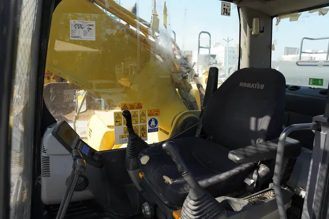 Used 2016 Komatsu PC350LC-8 Track Excavator | Al Marwan