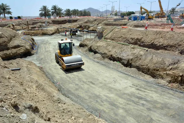 Single Drum Roller, Vibratory, 12 to 26 ton | Al Marwan