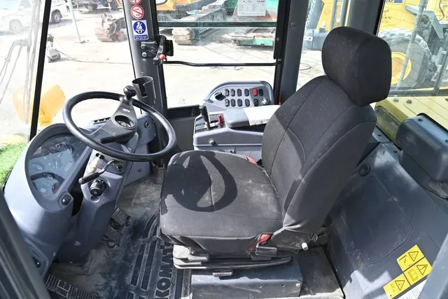 Used Komatsu WA470-6 Wheel Loader 2016 | Al Marwan