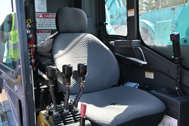 Used Kobelco CKS1350 Crawler Crane 2015 | Al Marwan