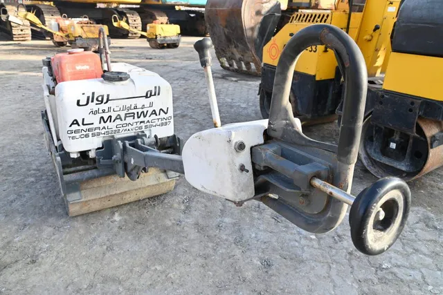 Used 2011 Sakai HV51ST Walk-Behind Roller | Al Marwan