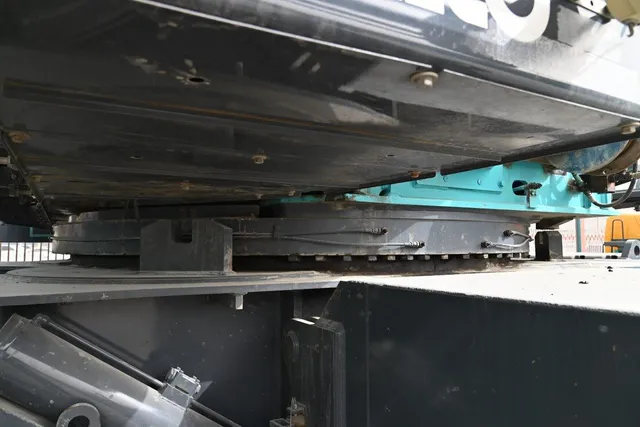 Kobelco 7250S 217-ton Crawler Crane 2018 | Al Marwan