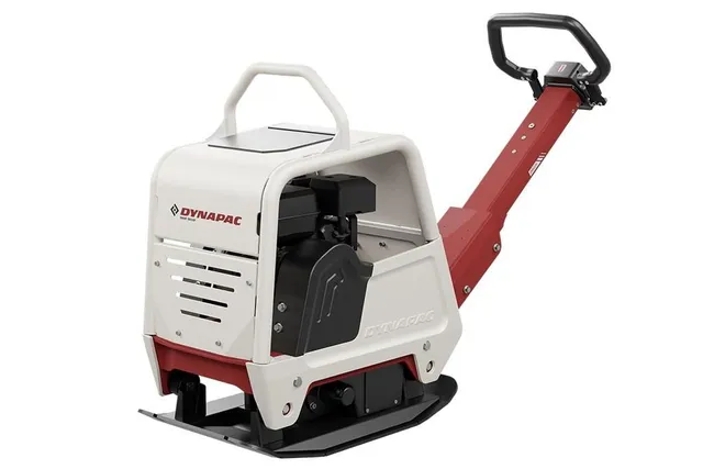 New Dynapac DRQ25 Plate Compactor | Al Marwan