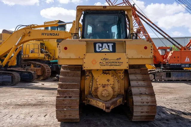 Used 2011 Cat D6R Bulldozer TT-0126 | Al Marwan