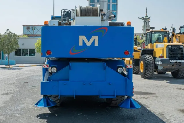 Manitto ARM550 Mobile Crane Rear Image