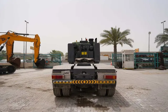 Mercedes-Benz 3550 S-Class 8x4 Semi-Truck Semi trailer truck prime mover heavy load long haul truck
