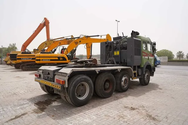 Mercedes-Benz 3550 S-Class 8x4 Semi-Truck Semi trailer truck prime mover heavy load long haul truck