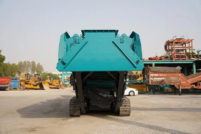 New Powerscreen Premiertrak 450 Jaw Crusher Rear View