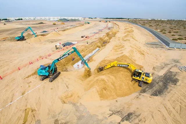 Rent 22-ton Excavators on action, Long Boom 14-meters, 
