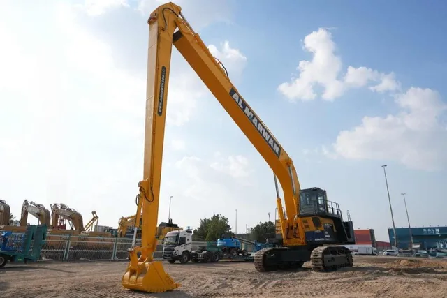 Rent Large 160-Ton Long Boom Excavators  Al Marwan