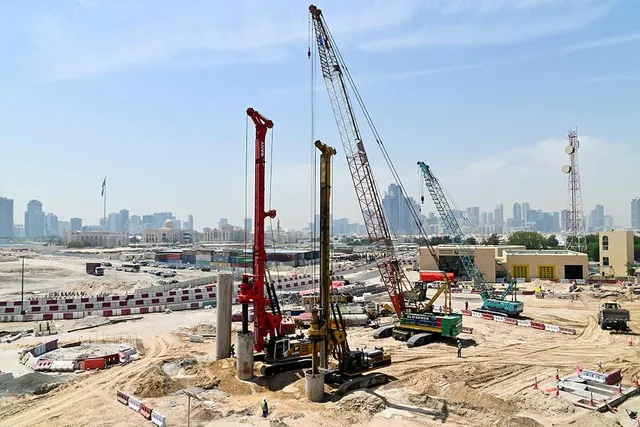 150 ton Cranes For Rent Working Image