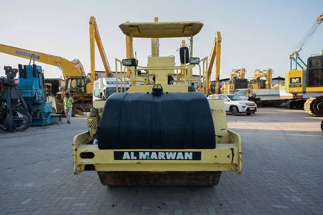 Sakai SW800 Double Drum Roller 2007 Front View