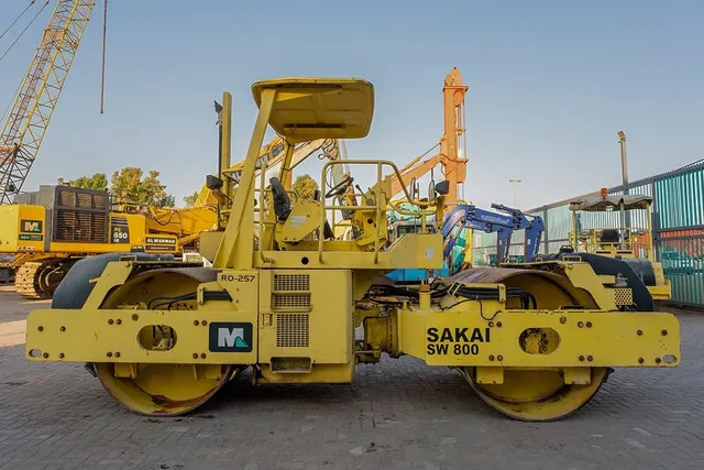 Sakai SW800 Double Drum Roller 2007 Right Side View